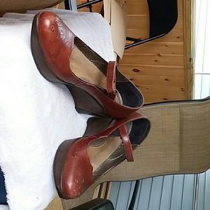Naot shoes